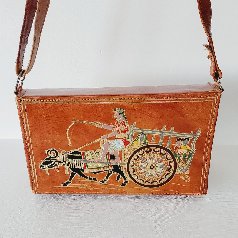 Vintage | Painted Scene Leather Bag - Picture 6 of 15